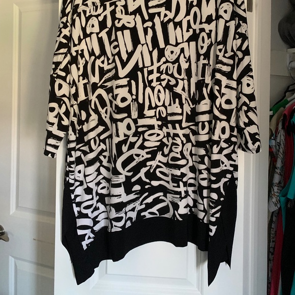 Joseph Ribkoff 16 black/white top - Picture 3 of 6